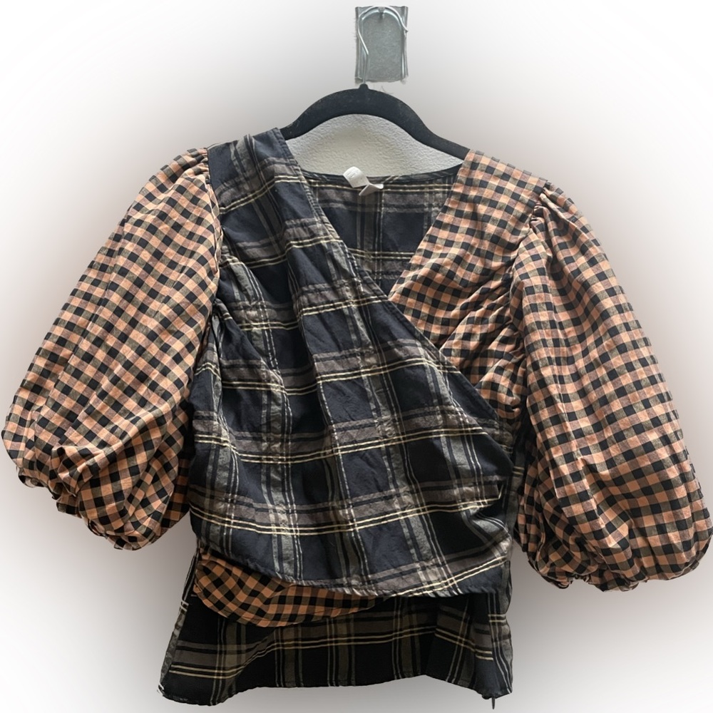 ASOS puffy sleeve multi plaid top US 4